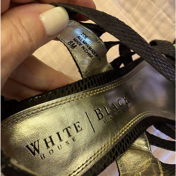 WHITE HOUSE BLACK MARKET - Picture 4 of 5